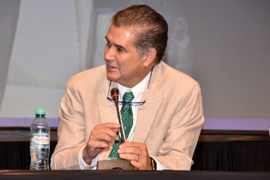 Dr. José Luis Leiva Pons