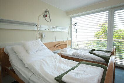 Costos hospitalarios y de las complicaciones de las oclusiones totales crónicas
